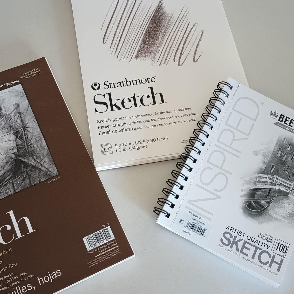 Strathmore Sketch Pad & Spiral-Bound Sketchbook - White and Brown